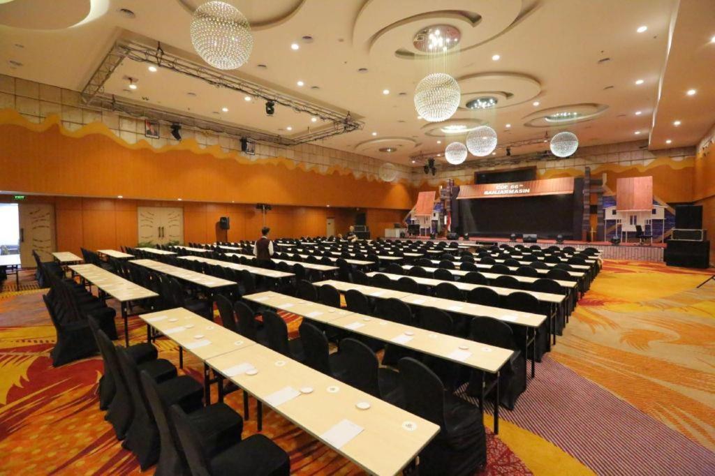 Golden Tulip Galaxy Hotel Banjarmasin Banjarmasin  Luaran gambar