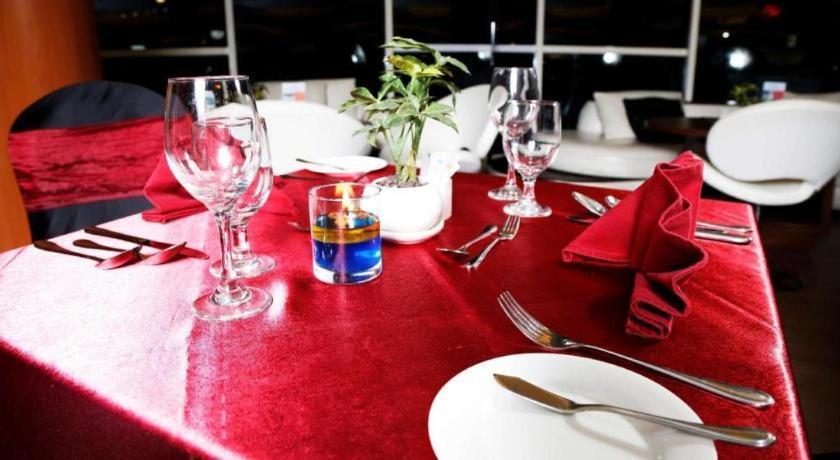 Golden Tulip Galaxy Hotel Banjarmasin Banjarmasin  Luaran gambar