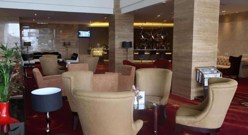 Golden Tulip Galaxy Hotel Banjarmasin Banjarmasin  Luaran gambar