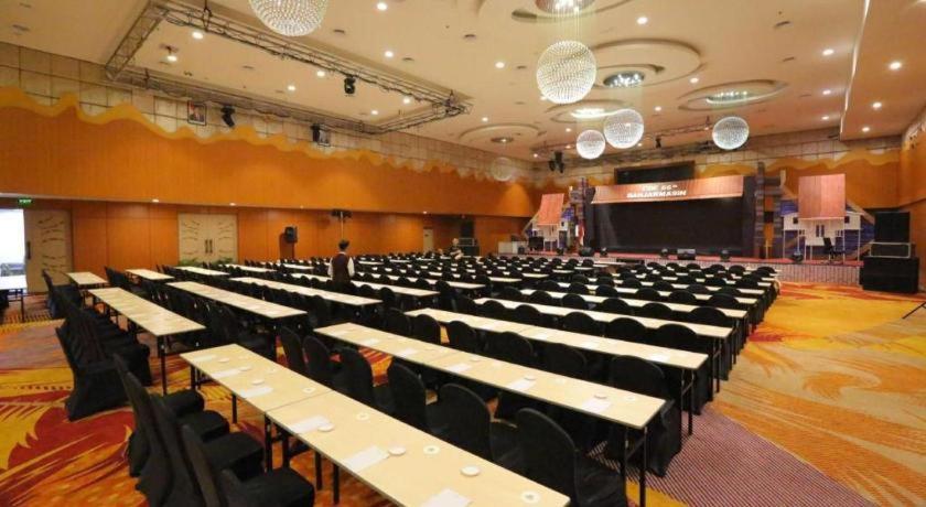 Golden Tulip Galaxy Hotel Banjarmasin Banjarmasin  Luaran gambar